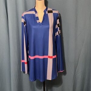 NWOT Chic Blue and Pink Women's Tunic